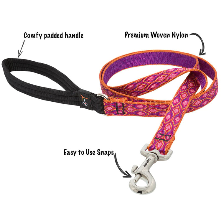 Dog leash from LupinePet. Seen here in Original Designs